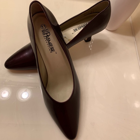 Shoes Ladies Shoes Size 11 Burgundy Nwt Poshmark